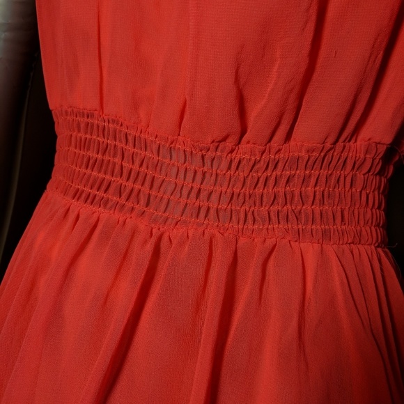 1.2.3. Salmon  v neck surplice chiffon - Picture 4 of 7